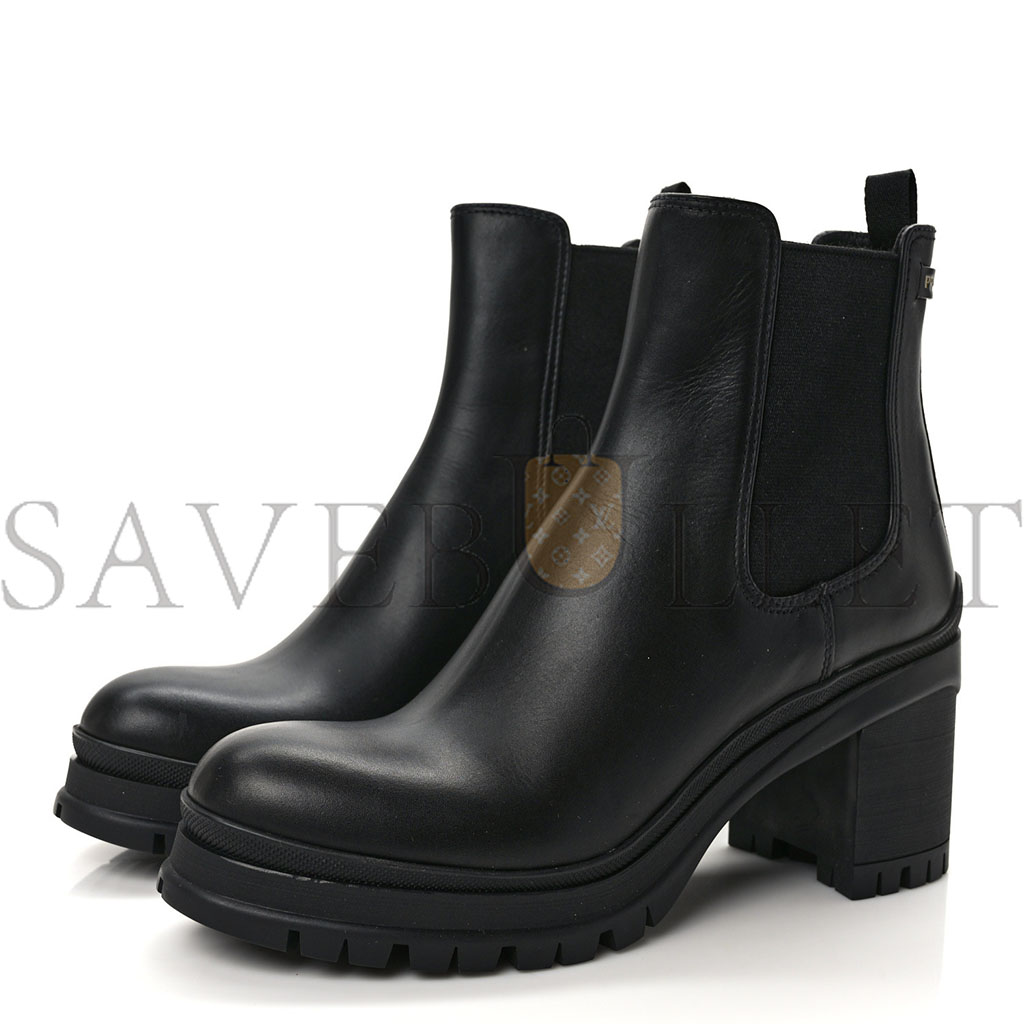 PRADA VITELLO MONTANA LUG SOLE CHELSEA 55MM BOOTS 40 BLACK