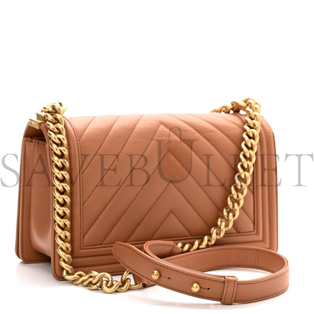 CHANEL CAVIAR CHEVRON QUILTED MEDIUM BOY FLAP BROWN GOLD HARDWARE (25*15*6cm)